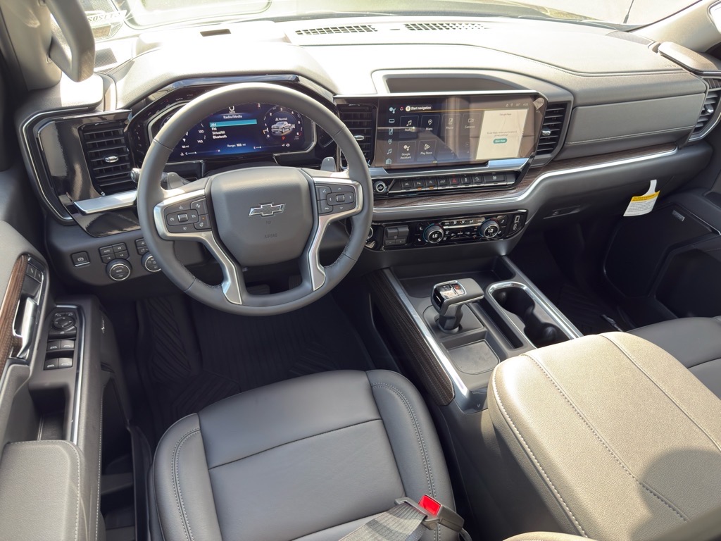 2026 Chevrolet Silverado 1500 4WD Crew Cab Short Bed RST