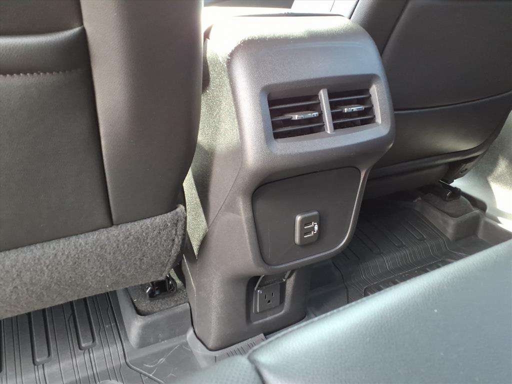 2024 GMC Terrain AWD SLT