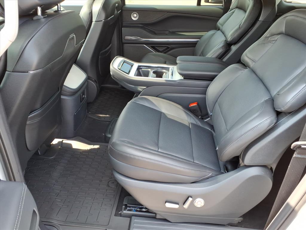 2025 Lincoln Navigator Reserve L