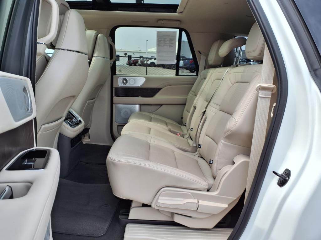 2021 Lincoln Navigator L Reserve