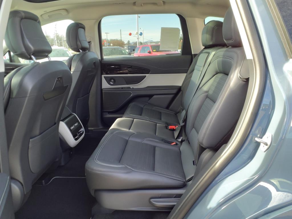 2025 Lincoln Nautilus Hybrid Reserve