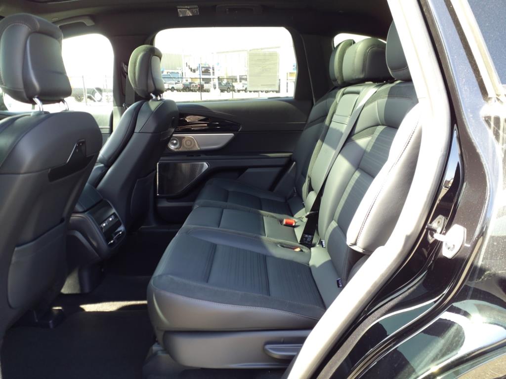 2025 Lincoln Nautilus Hybrid Reserve