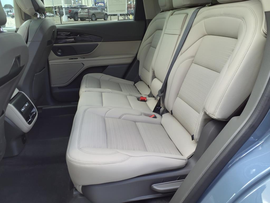 2025 Lincoln Nautilus Hybrid Reserve