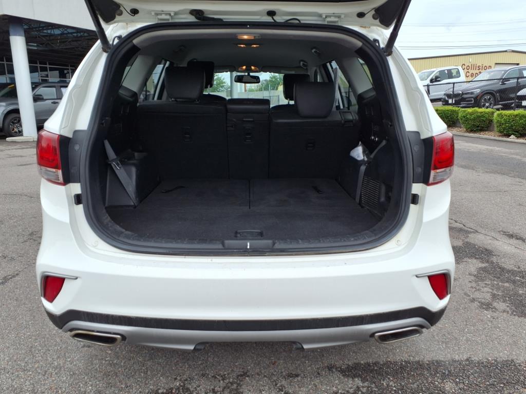 2017 Hyundai SANTA FE SE
