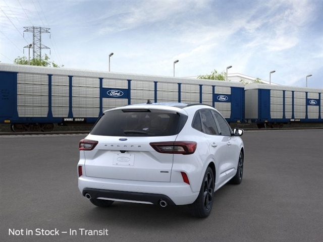 2025 Ford Escape ST-Line Elite