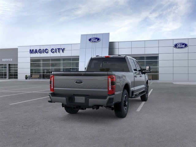 2025 Ford F-250 Super Duty XLT