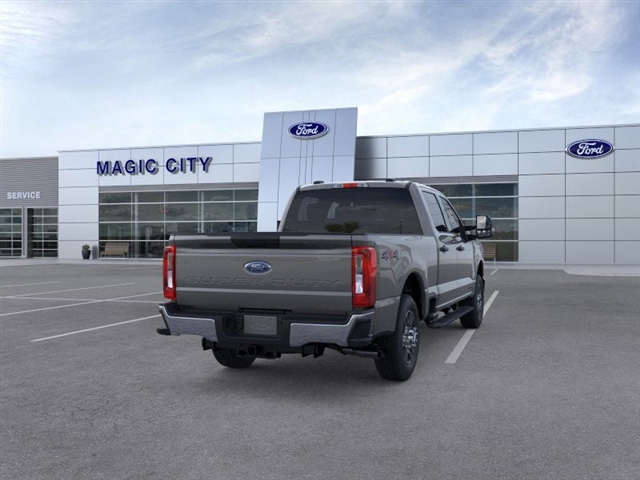 2025 Ford F-250 Super Duty XLT
