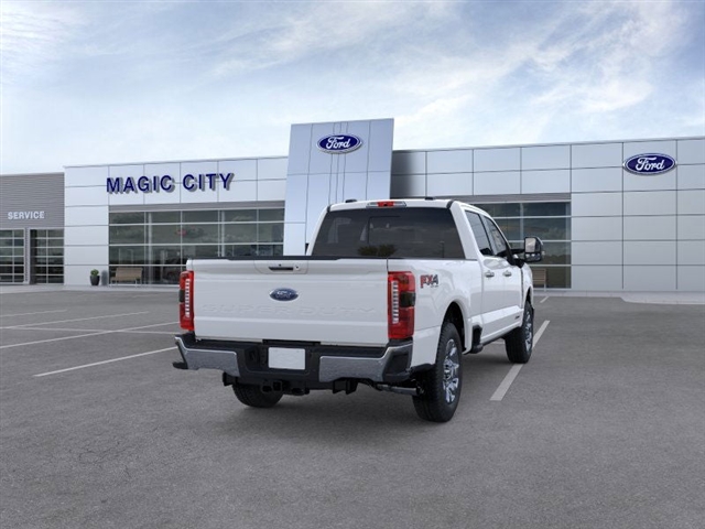 2025 Ford F-350 LARIAT