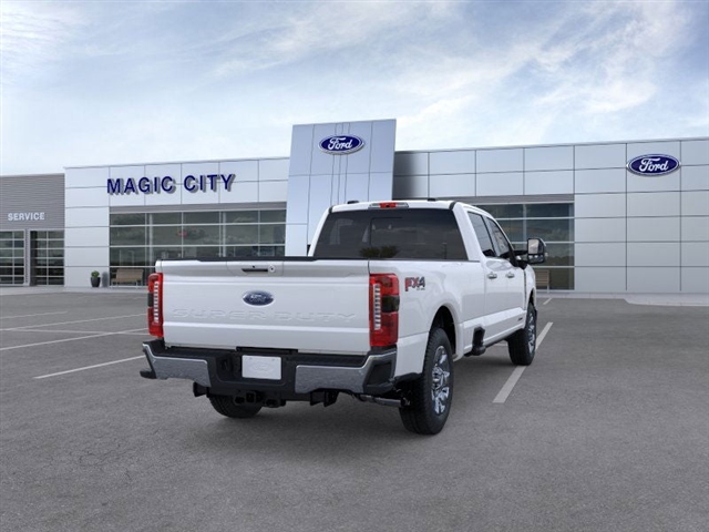 2025 Ford F-350 Super Duty Lariat