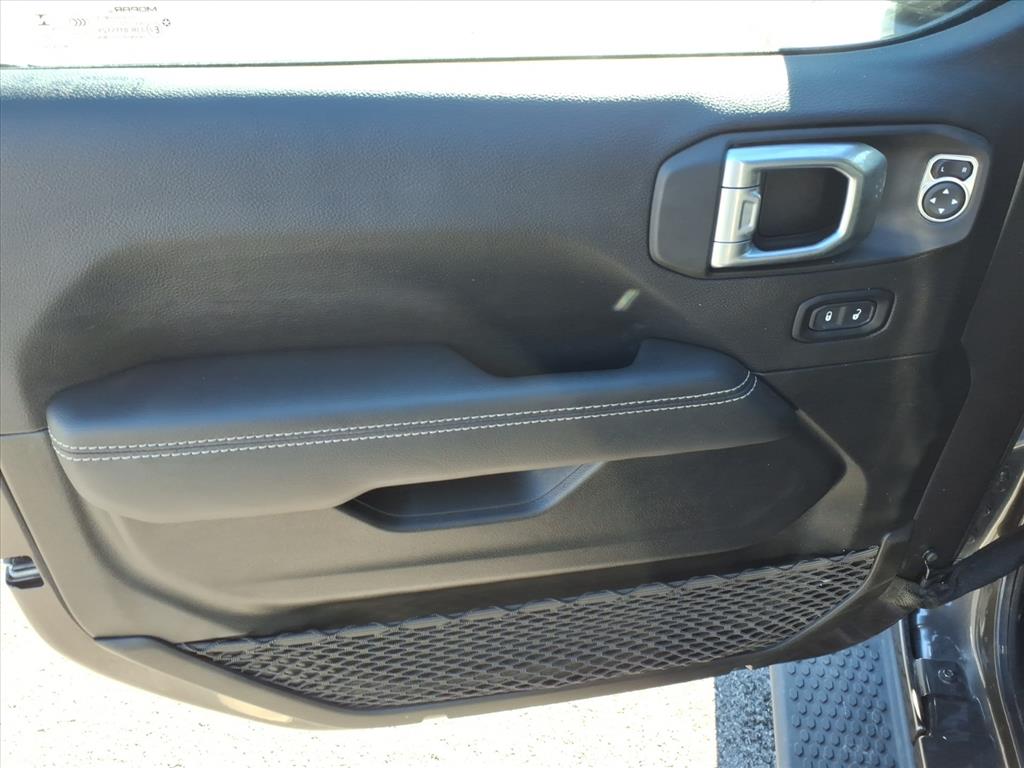 2022 Jeep Wrangler Unlimited Sahara 4x4