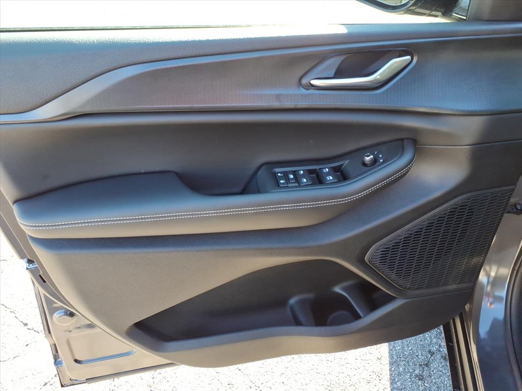 2025 Jeep Grand Cherokee Altitude X 4x4