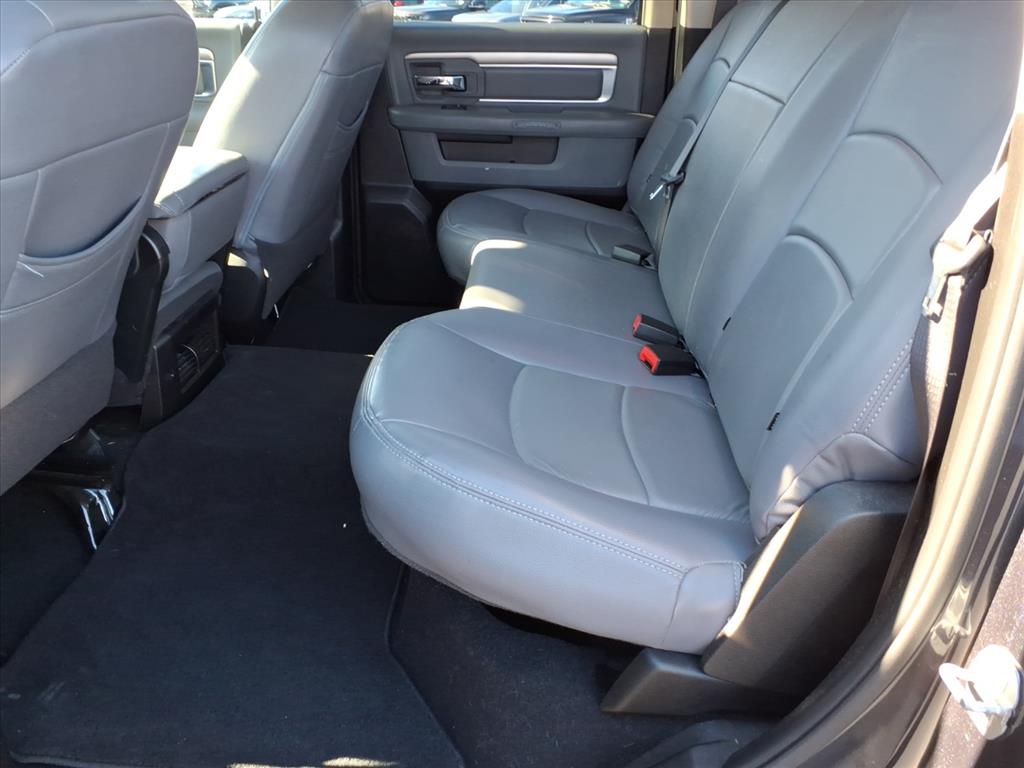 2019 Ram 1500 Classic Warlock Crew Cab 4x4 5'7" Box