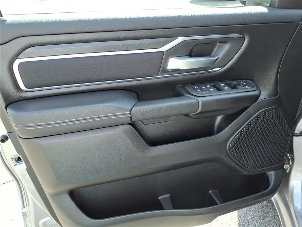 2025 Ram 1500 Big Horn Crew Cab 4x4 5'7" Box