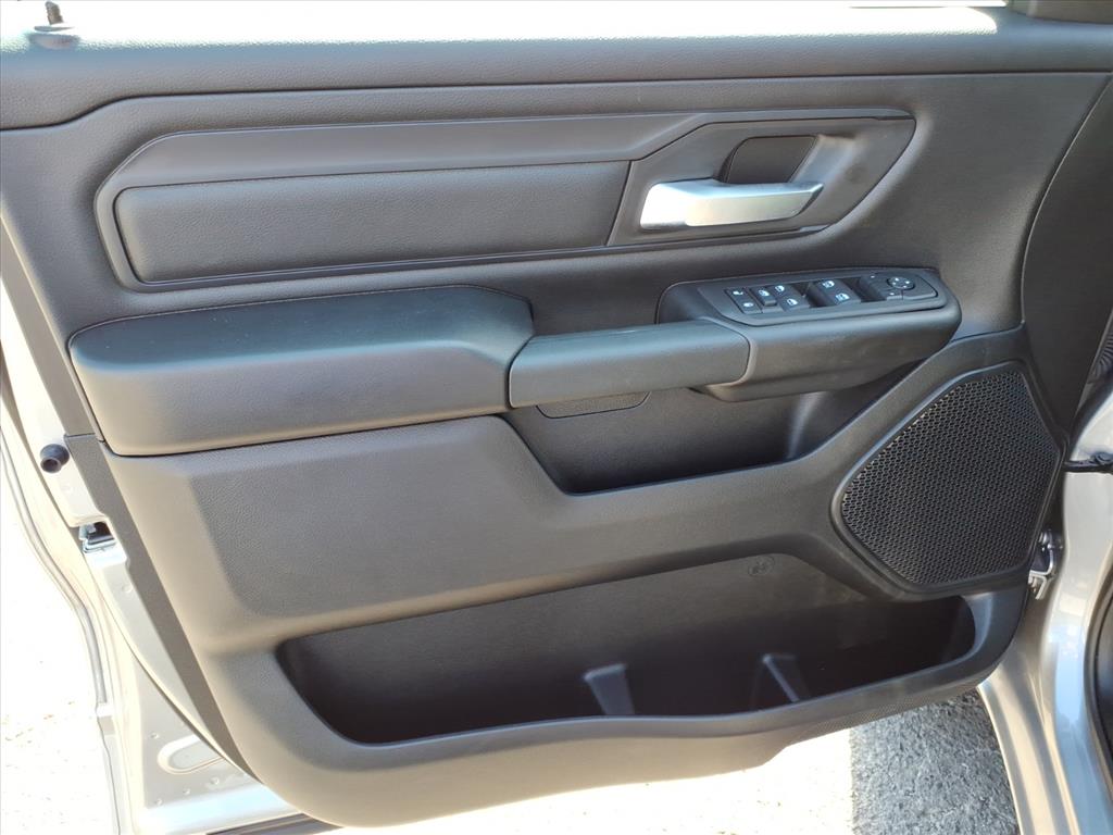2026 Ram 1500 Warlock Crew Cab 4x4 5'7" Box