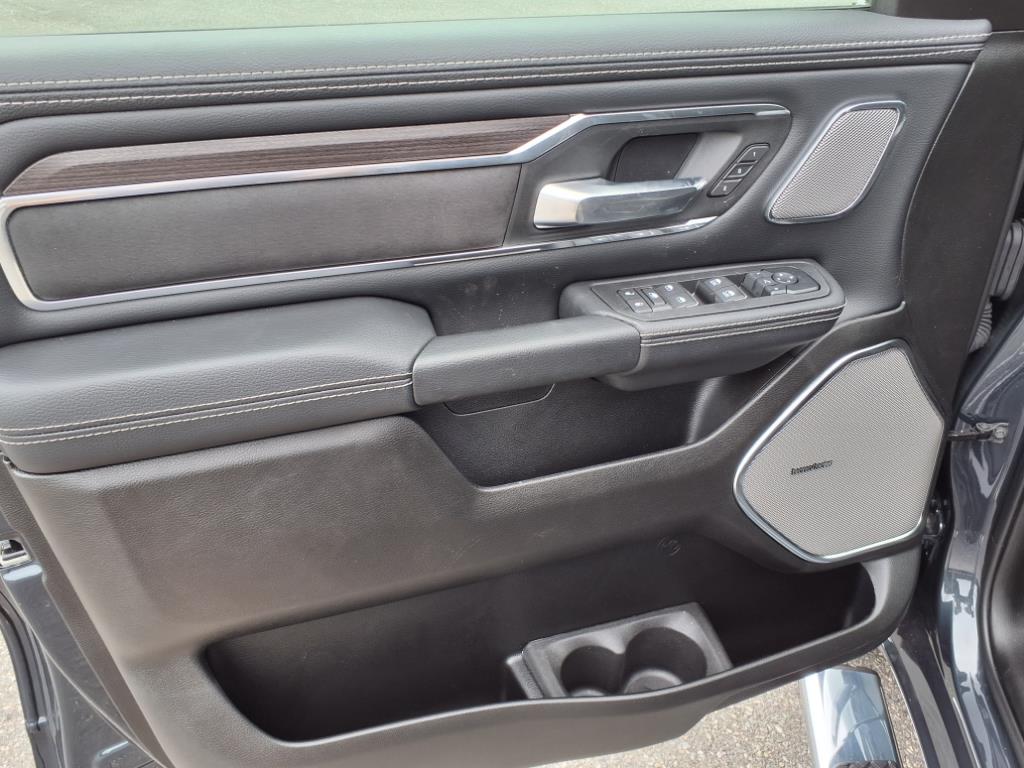 2025 Ram 1500 Laramie Crew Cab 4x4 5'7" Box