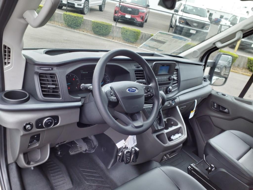 2024 Ford Transit 250