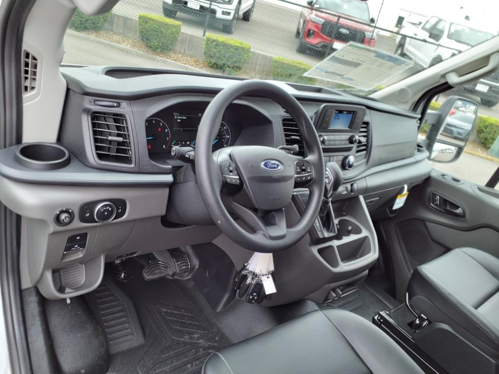 2024 Ford Transit 250