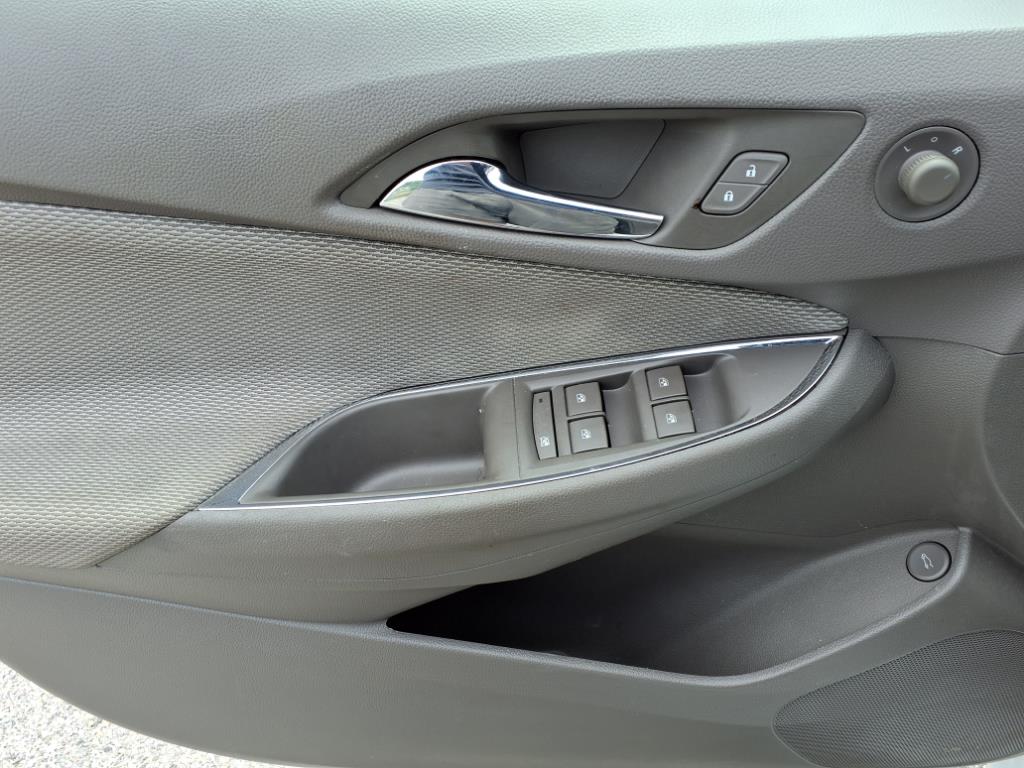2016 Chevrolet Cruze LS Auto