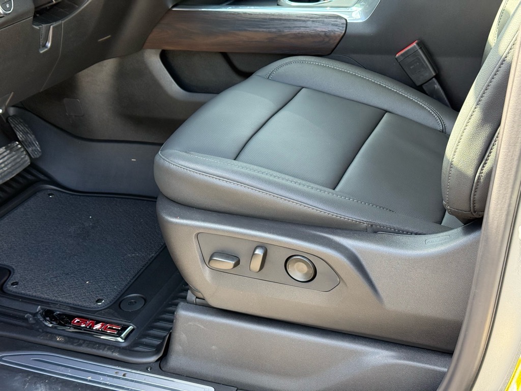 2026 GMC Sierra 2500HD SLT