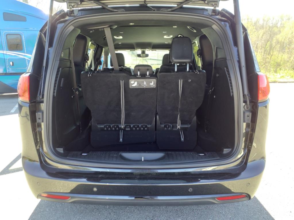 2020 Chrysler Pacifica Touring L Plus