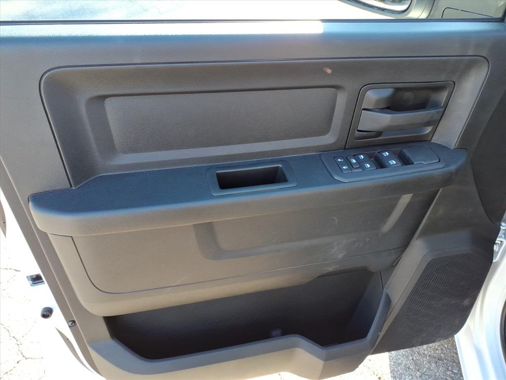 2026 Ram 2500 Tradesman Crew Cab 4x4 8' Box