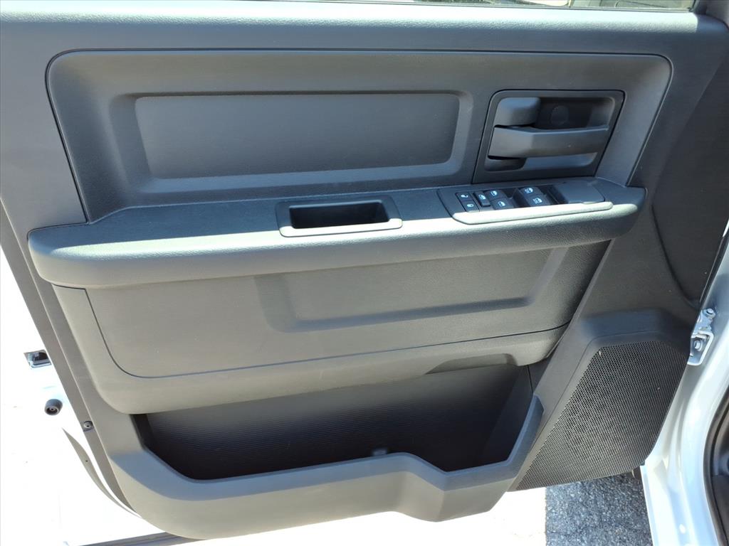 2026 Ram 2500 Tradesman Crew Cab 4x4 8' Box