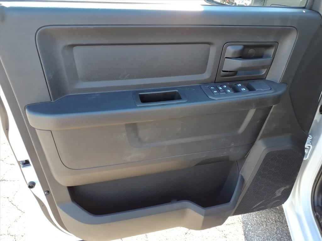 2026 Ram 2500 Tradesman Crew Cab 4x4 8' Box