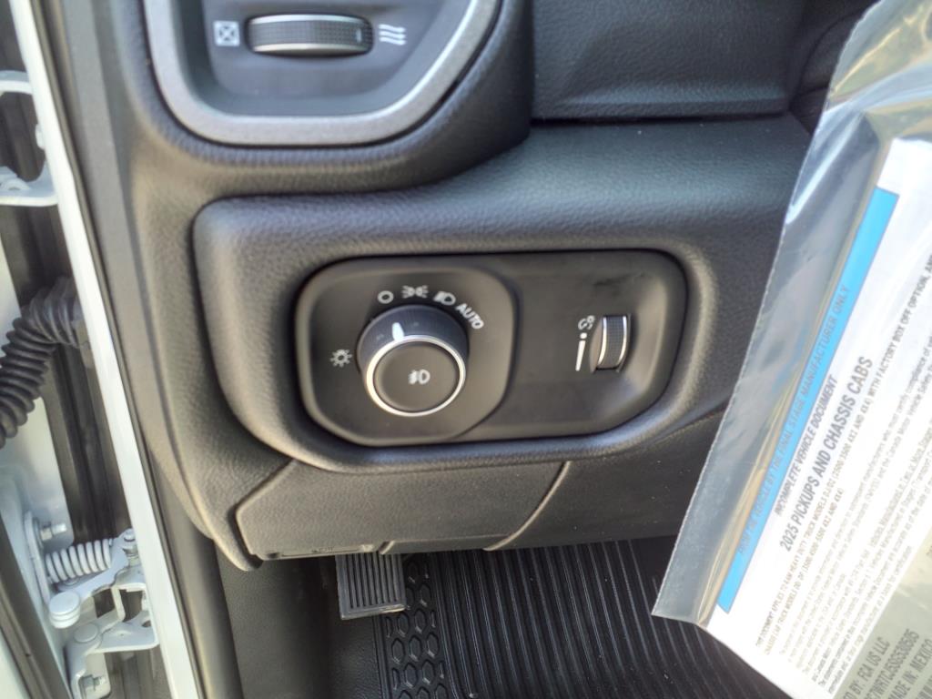 2025 Ram 3500 Tradesman
