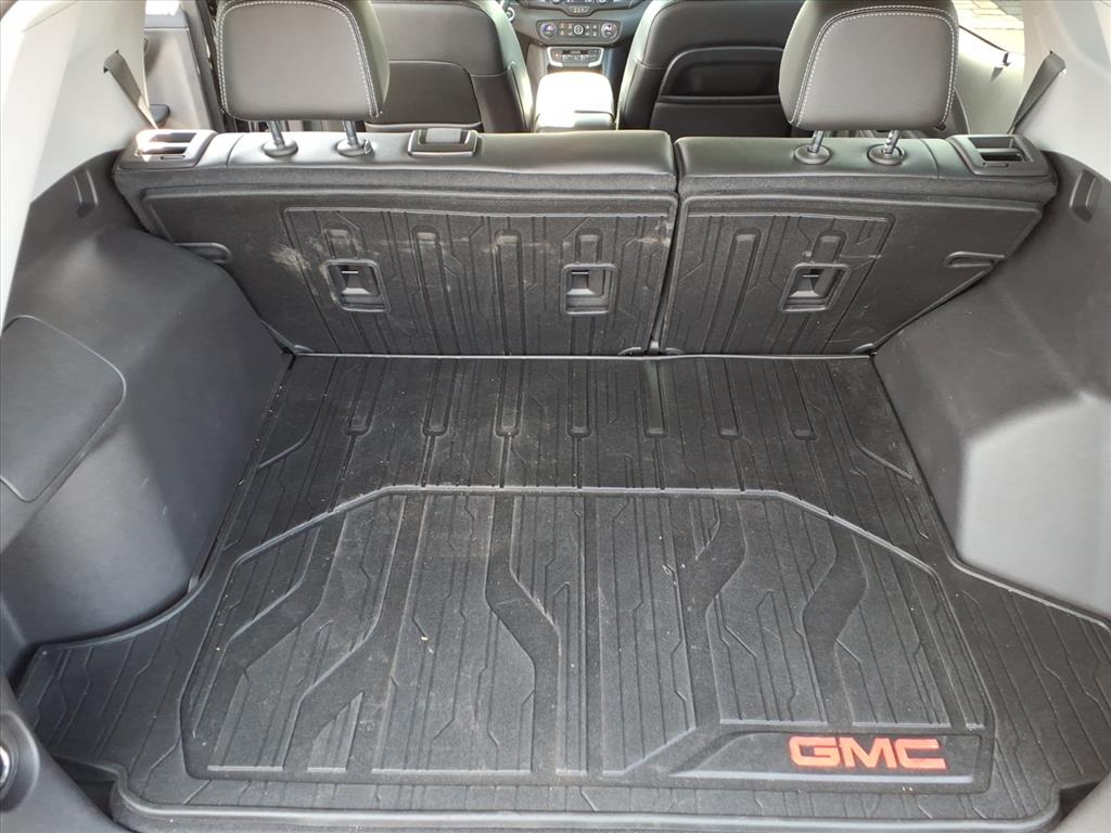 2024 GMC Terrain AWD SLT