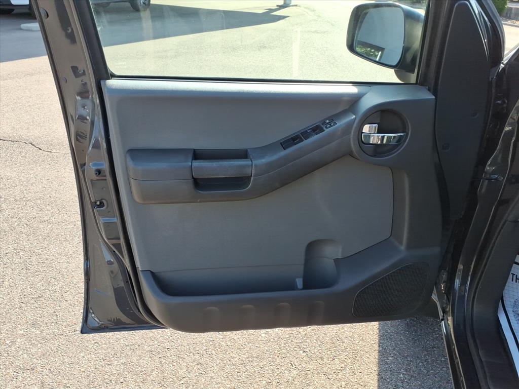 2014 Nissan Xterra S