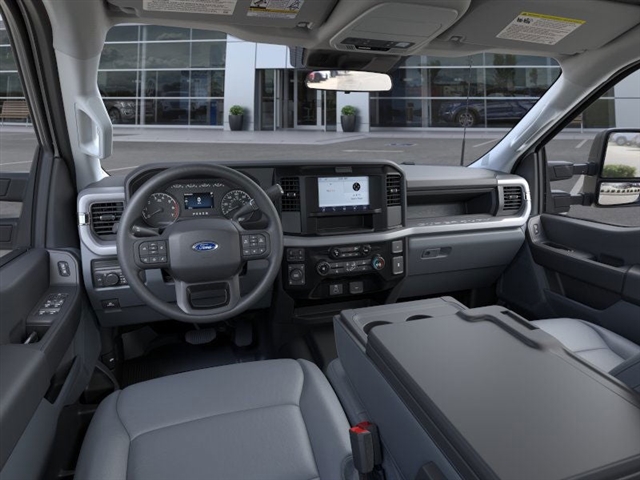 2025 Ford F-250 Super Duty XL