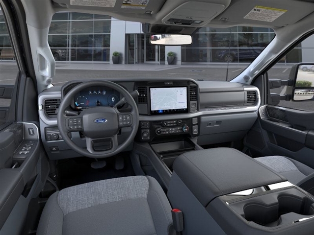 2025 Ford F-250 Super Duty XLT
