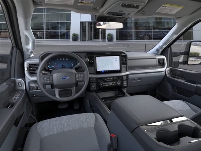 2025 Ford F-250 Super Duty XLT