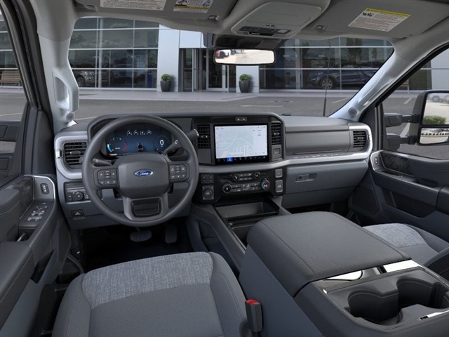 2025 Ford F-250 Super Duty XLT