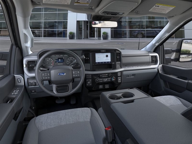 2025 Ford F-250 Super Duty XLT
