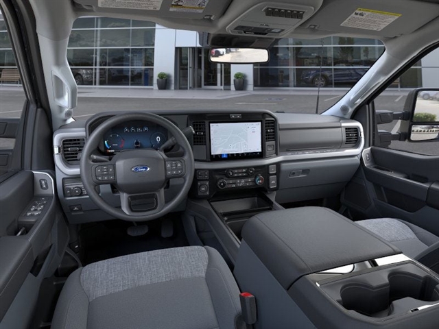 2026 Ford F-350 XLT