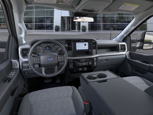 2025 Ford F-250 Super Duty XL