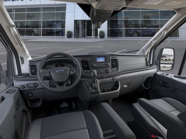 2025 Ford Transit 250