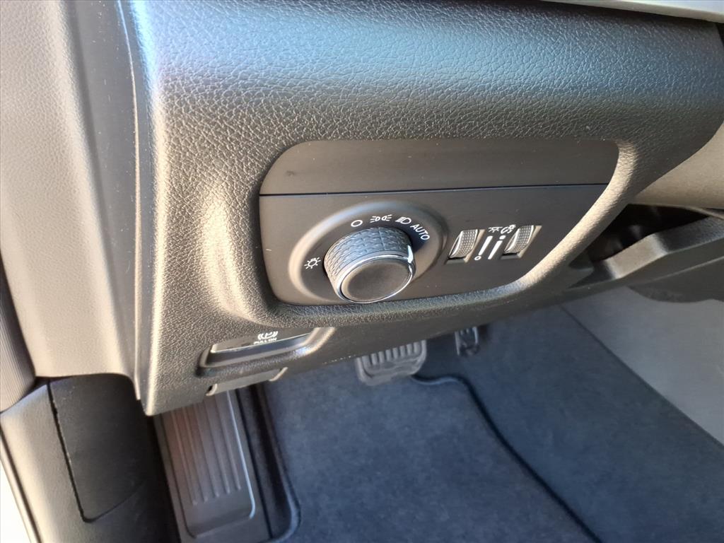 2025 Jeep Grand Cherokee Laredo X 4x4