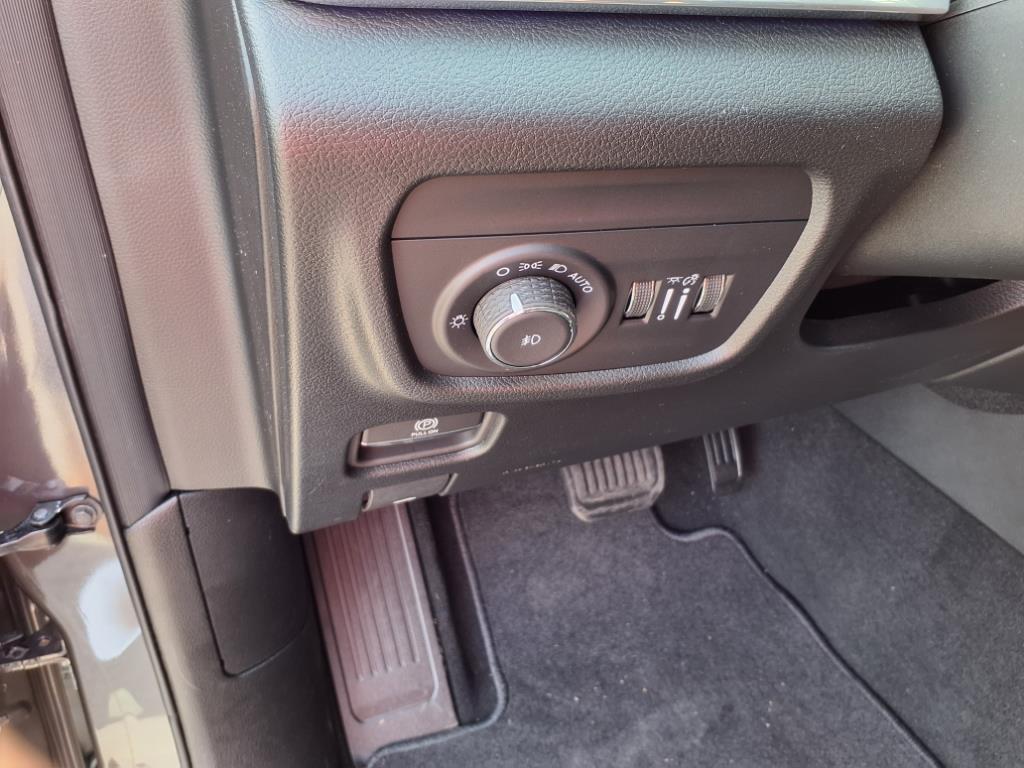2025 Jeep Grand Cherokee Overland