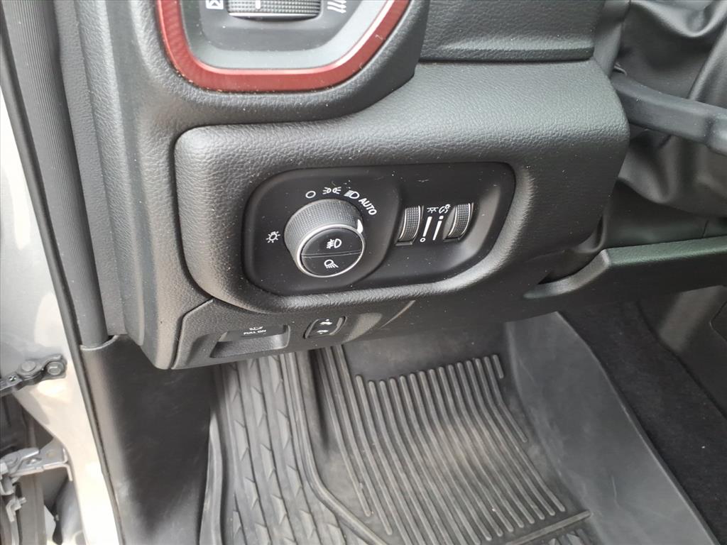 2025 Ram 1500 Rebel Crew Cab 4x4 5'7" Box