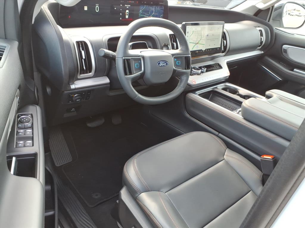 2025 Ford Expedition Active MAX