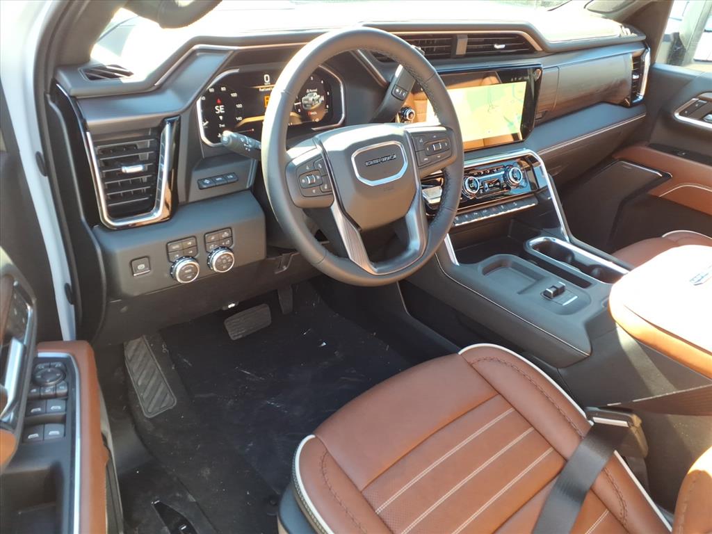 2026 GMC Sierra 2500HD Crew Cab, Standard Bed, Denali Ultimate, 4WD