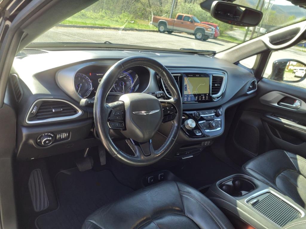 2020 Chrysler Pacifica Touring L Plus