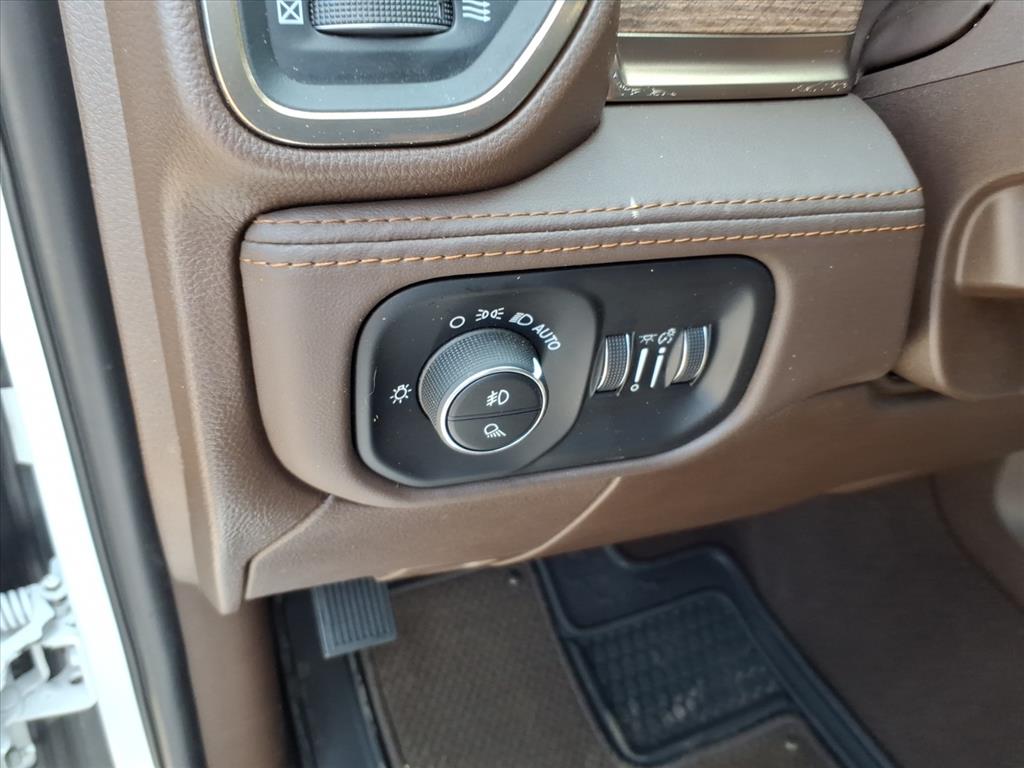 2025 Ram 3500 Limited Longhorn Crew Cab 4x4 6'4" Box