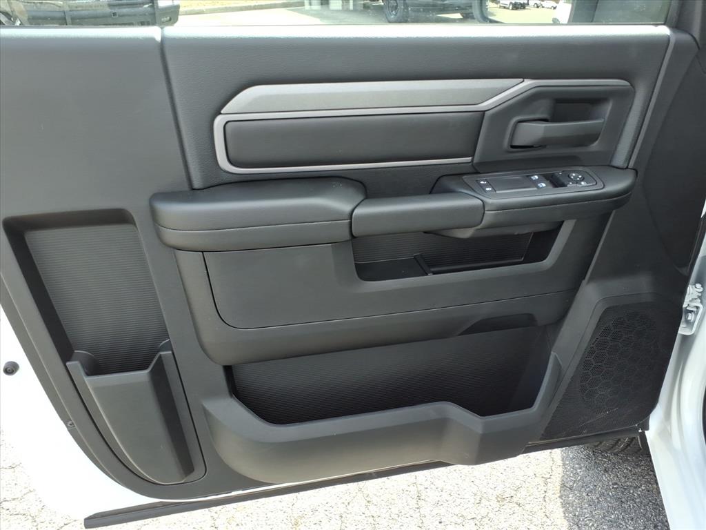 2026 Ram 2500 Tradesman Regular Cab 4x4 8' Box