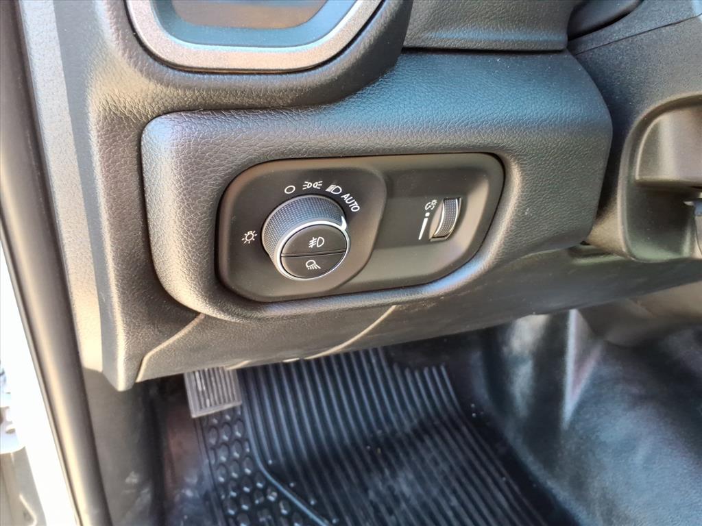 2026 Ram 2500 Tradesman Crew Cab 4x4 8' Box