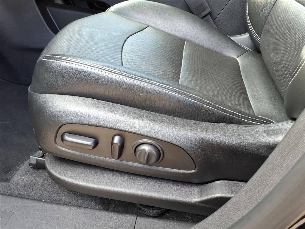 2023 GMC Terrain AWD SLT