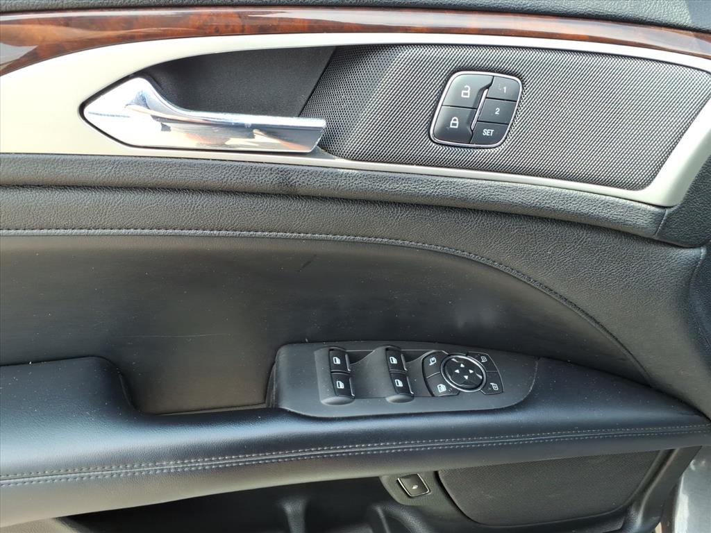 2017 Lincoln MKZ Hybrid Reserve