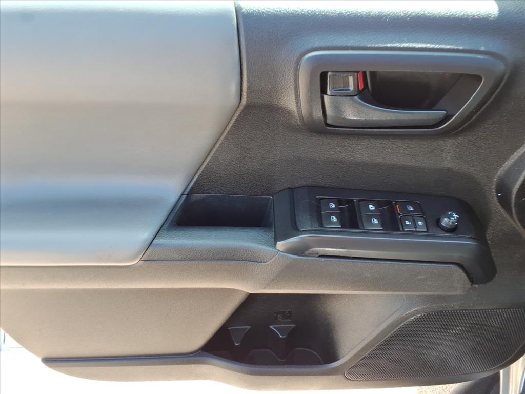 2021 Toyota Tacoma SR V6